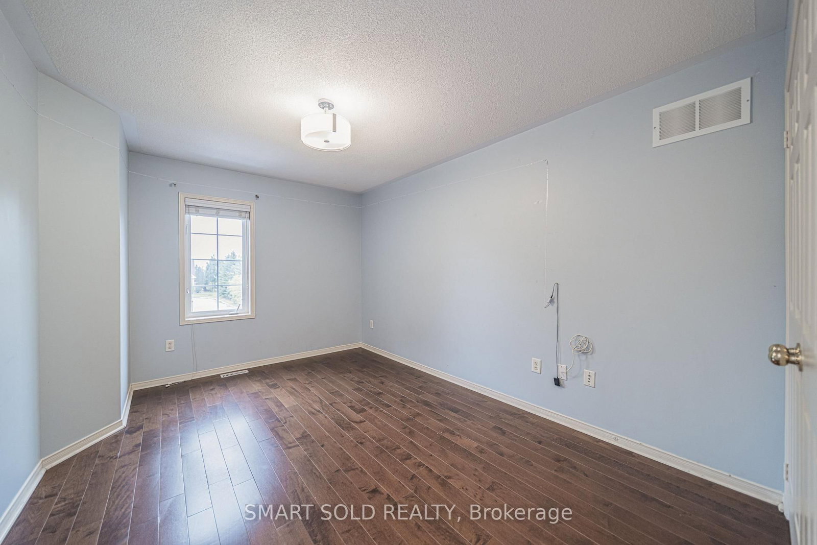 16 Courtney Crescent • Richmond Hill, ON photo 26