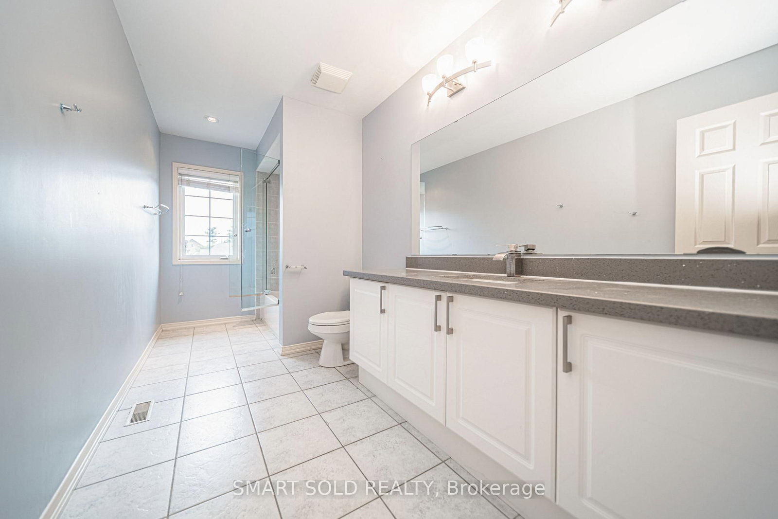16 Courtney Crescent • Richmond Hill, ON photo 30
