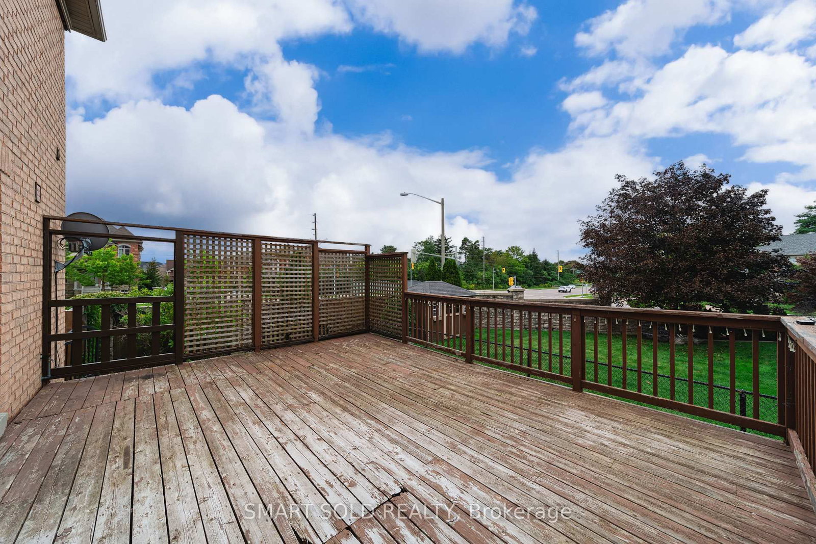 16 Courtney Crescent • Richmond Hill, ON photo 38