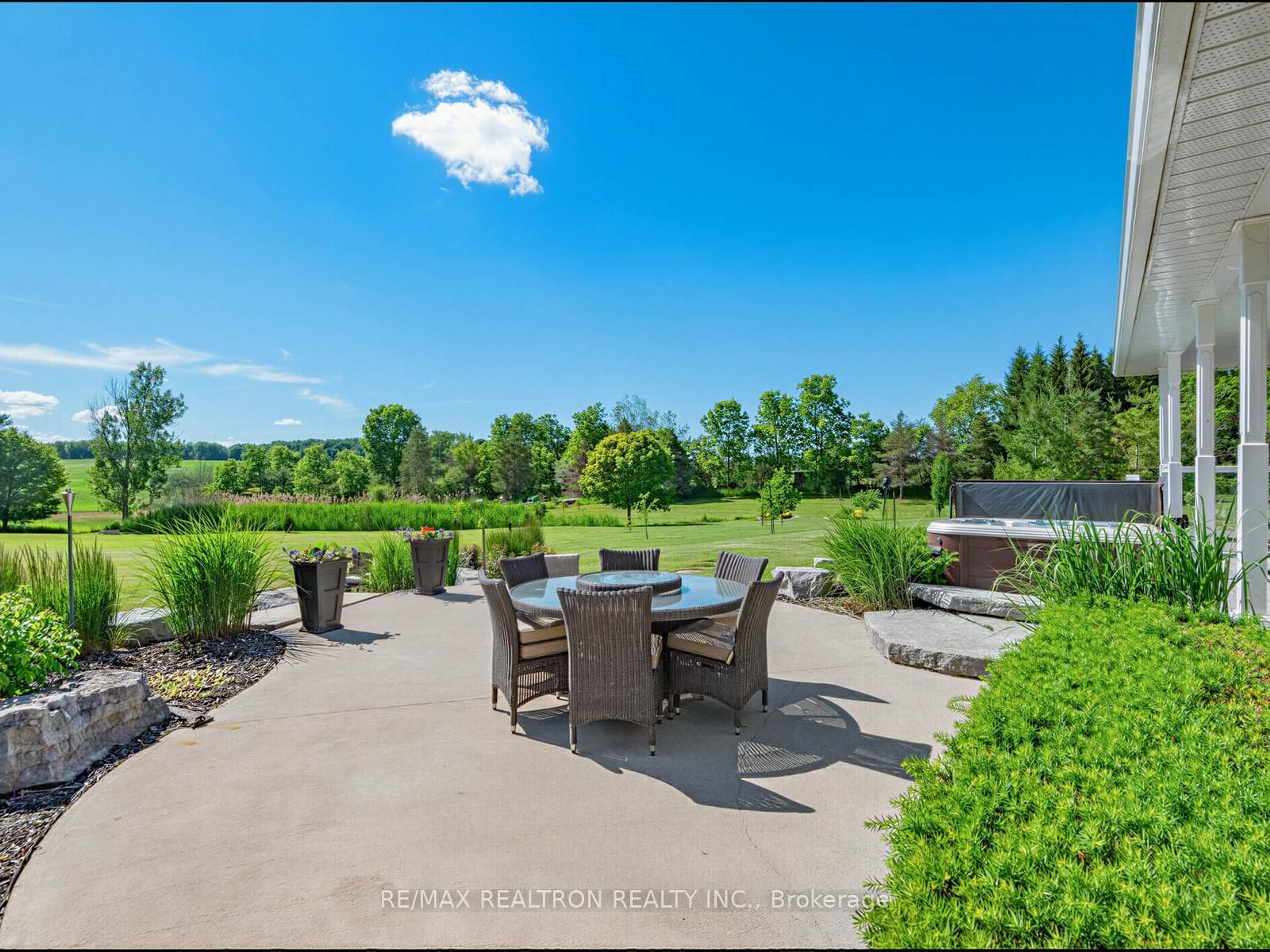 16450 Weston Road • King, ON photo 11