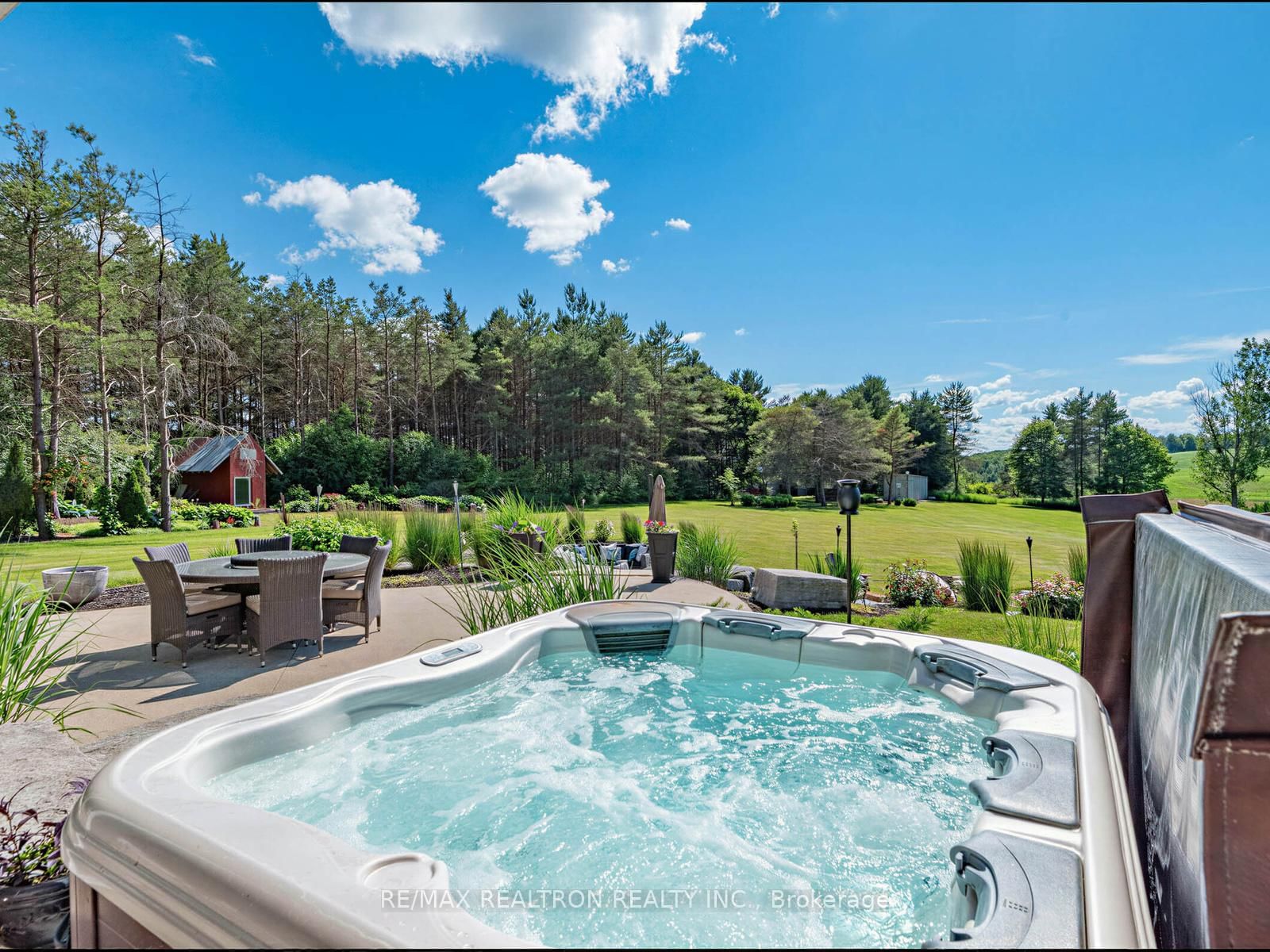 16450 Weston Road • King, ON photo 12