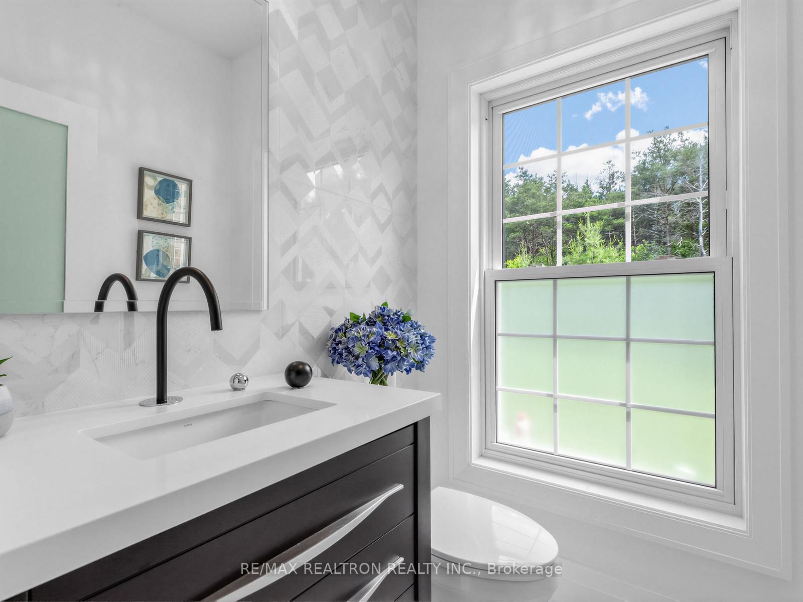 16450 Weston Road • King, ON photo 19