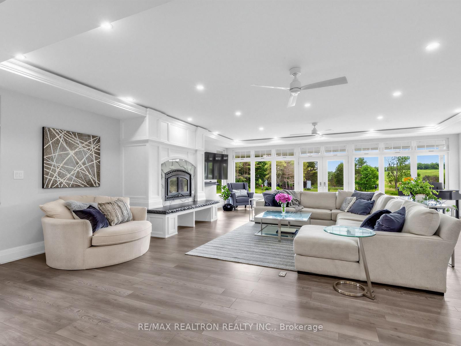 16450 Weston Road • King, ON photo 8
