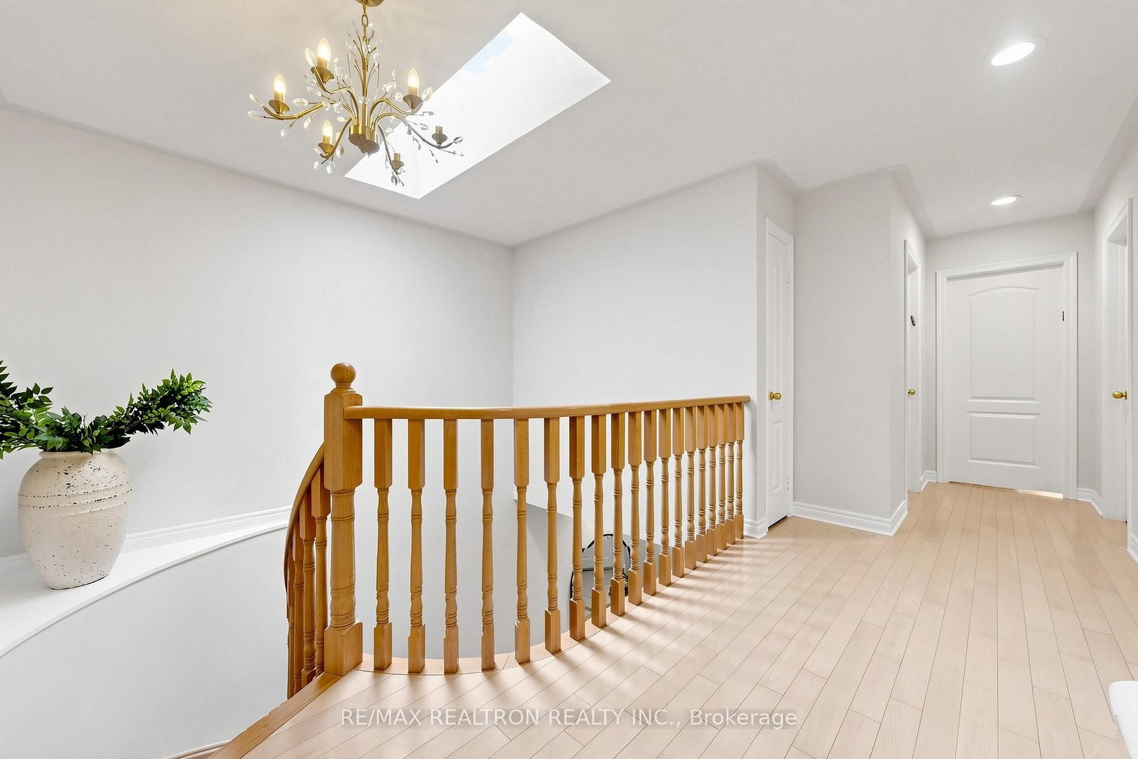 338 Mcbride Crescent • Newmarket, ON photo 23