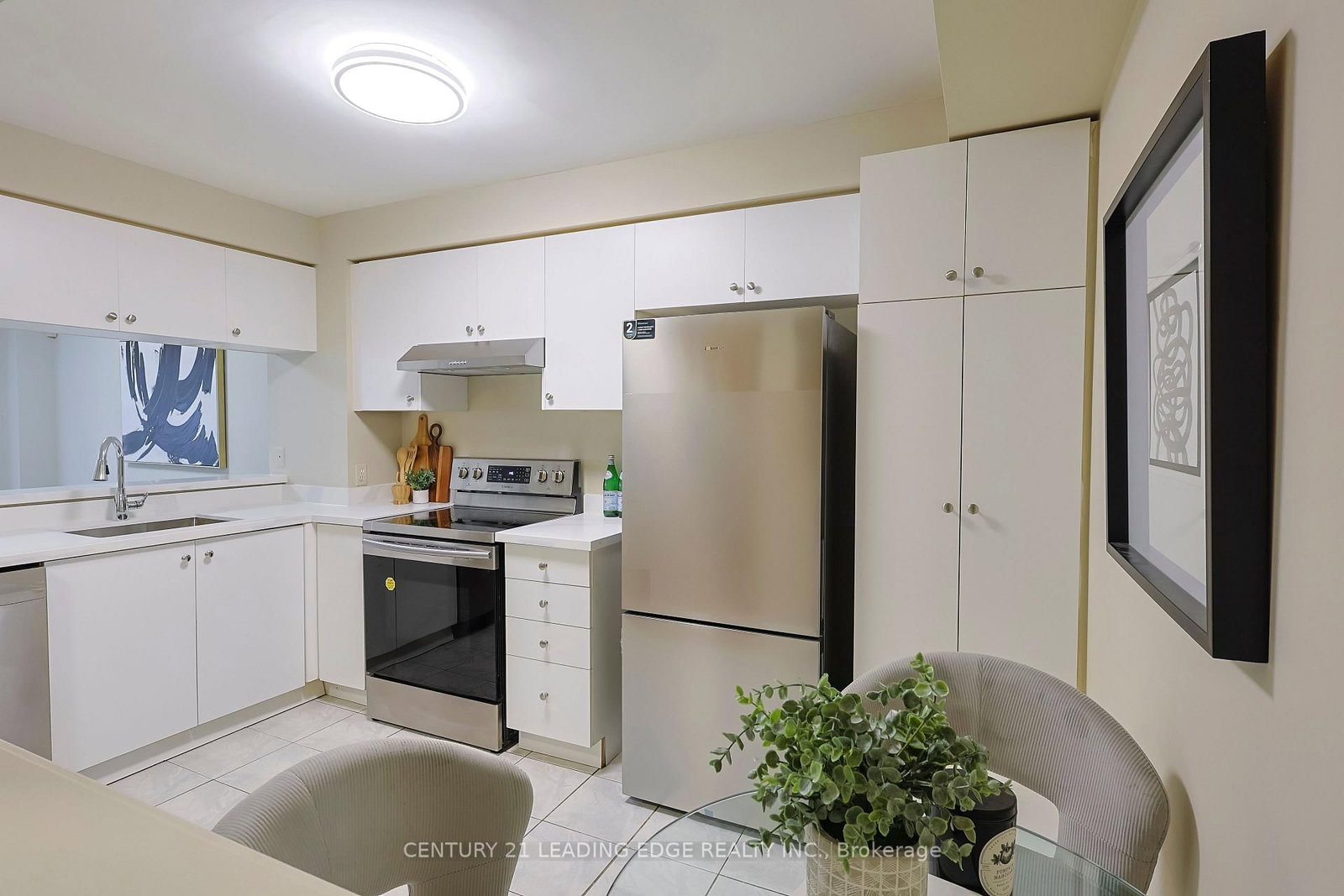 81 Northern Heights Drive • Richmond Hill, ON photo 10