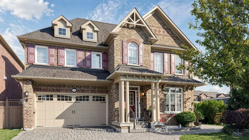 33 Earnshaw Drive