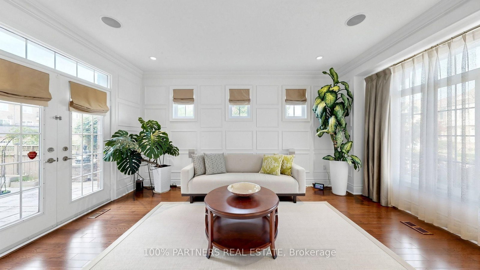 33 Earnshaw Drive • Markham, ON photo 3