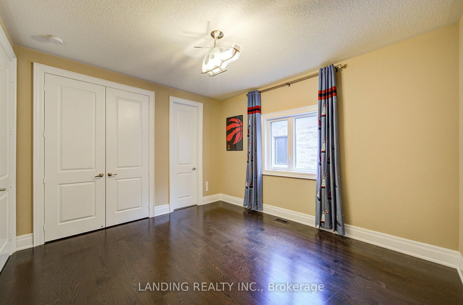 57 Strawbridge Farm Drive • Aurora, ON photo 37