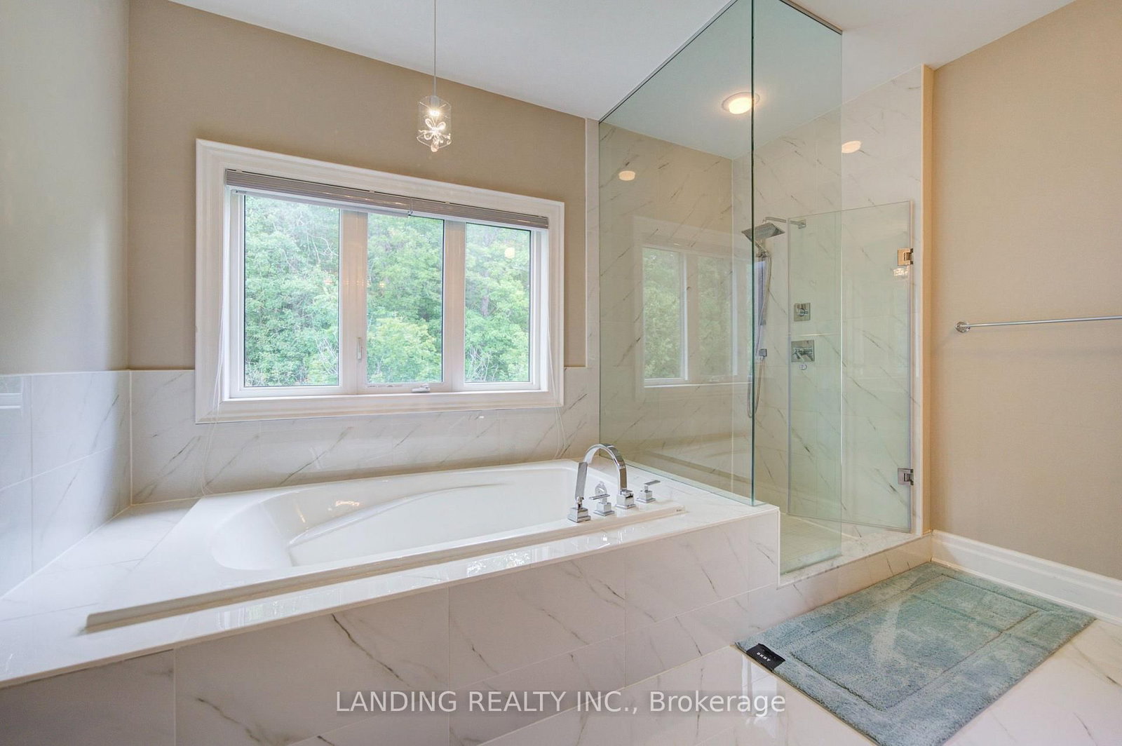 57 Strawbridge Farm Drive • Aurora, ON photo 44