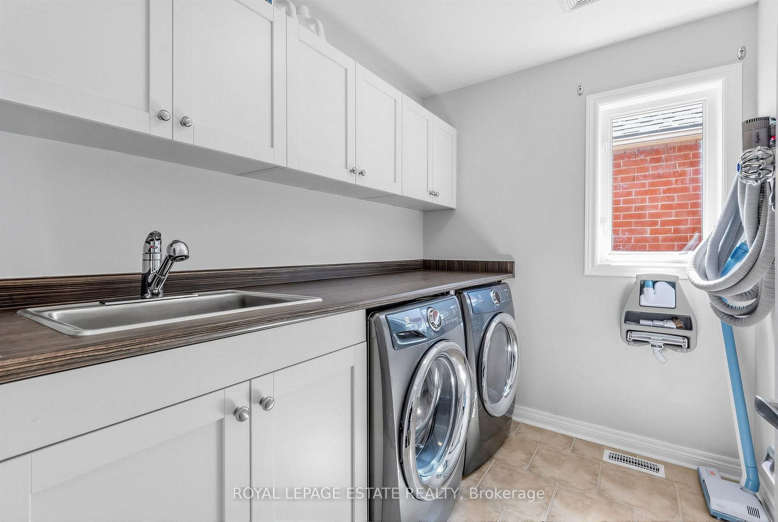 180 Jack Pine Road • Vaughan, ON photo 24