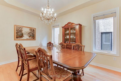 96 Timber Valley Avenue • Richmond Hill, ON photo 7