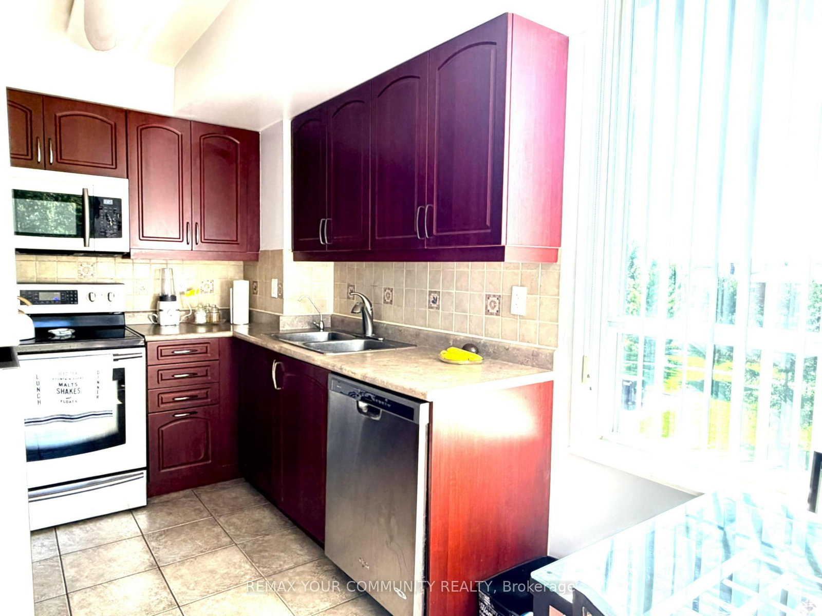 330 Red Maple Road • #311 • Richmond Hill, ON photo 36
