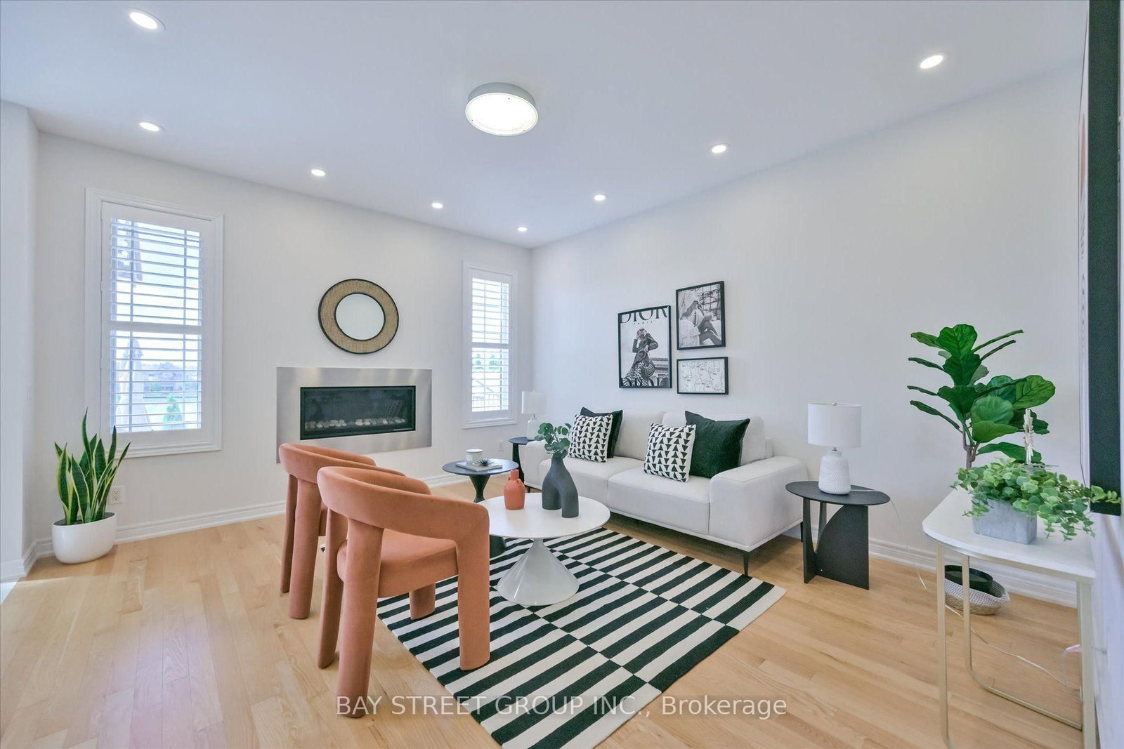 62 Roth Street • Aurora, ON photo 17