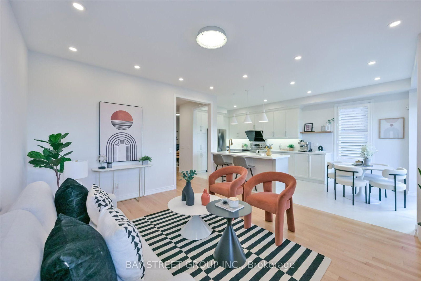 62 Roth Street • Aurora, ON photo 18
