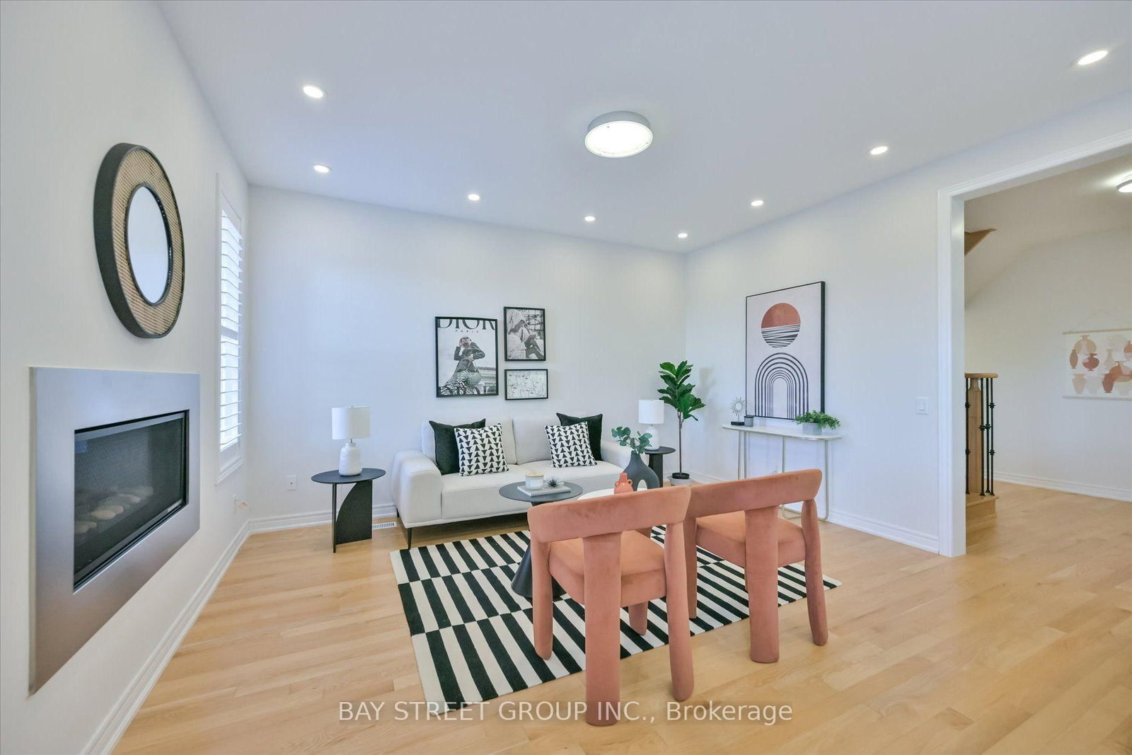 62 Roth Street • Aurora, ON photo 19