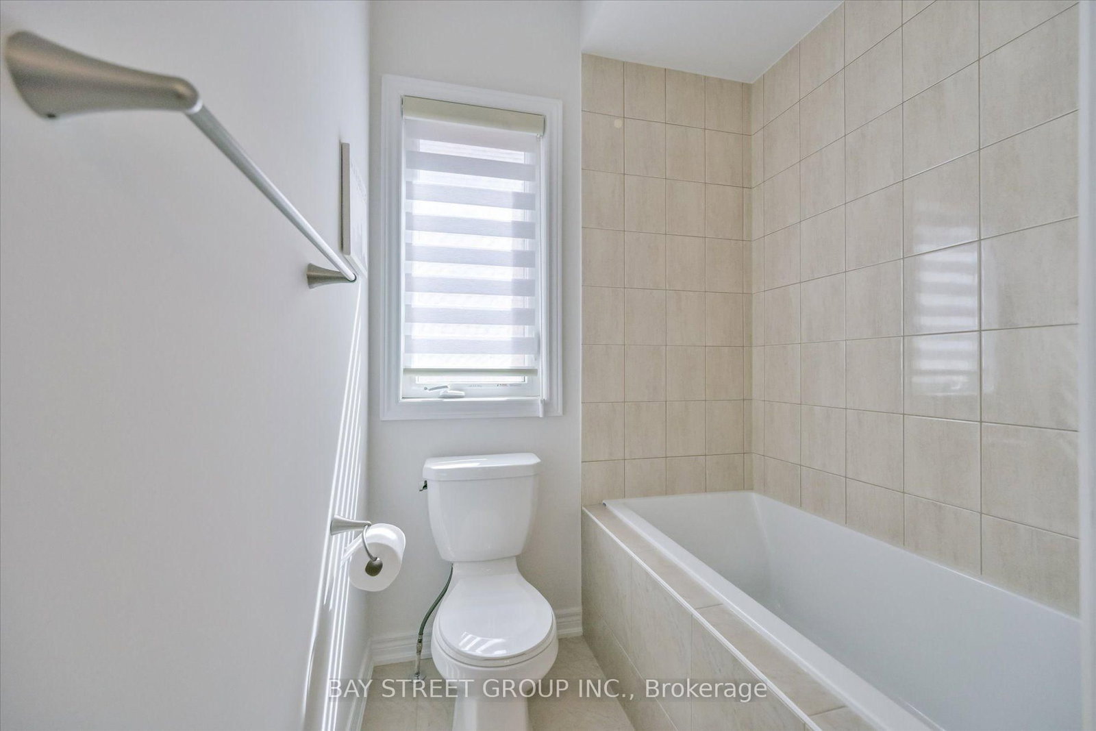 62 Roth Street • Aurora, ON photo 31