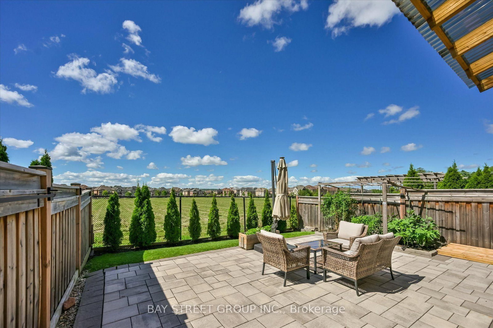 62 Roth Street • Aurora, ON photo 42