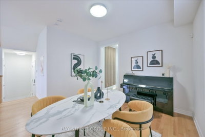 62 Roth Street • Aurora, ON photo 7