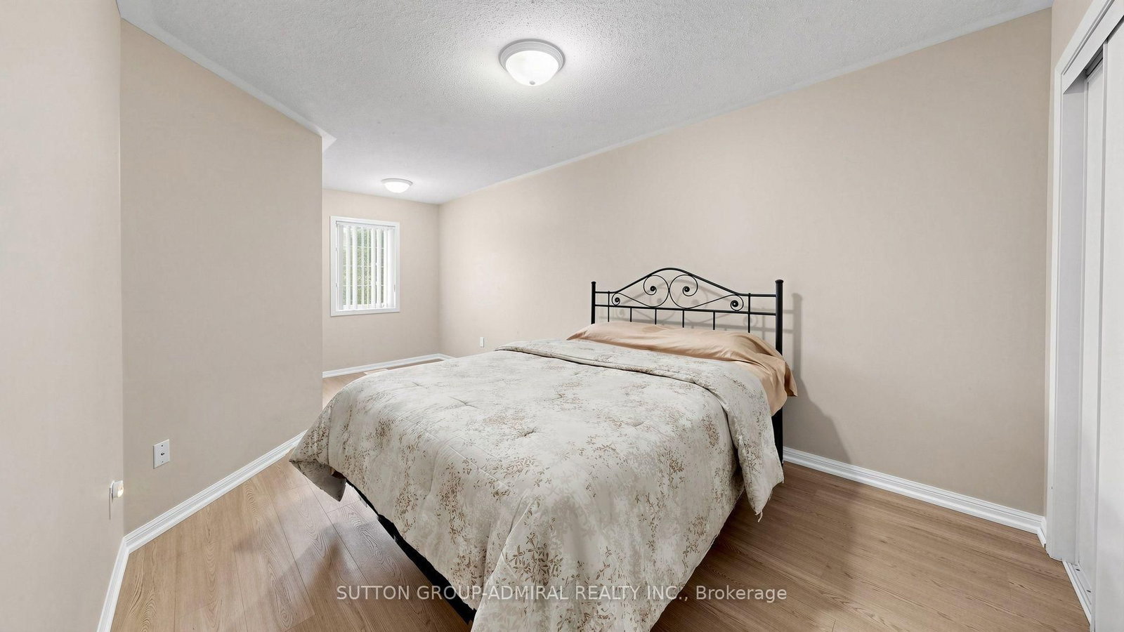 46 EDWIN PEARSON Street • Aurora, ON photo 24