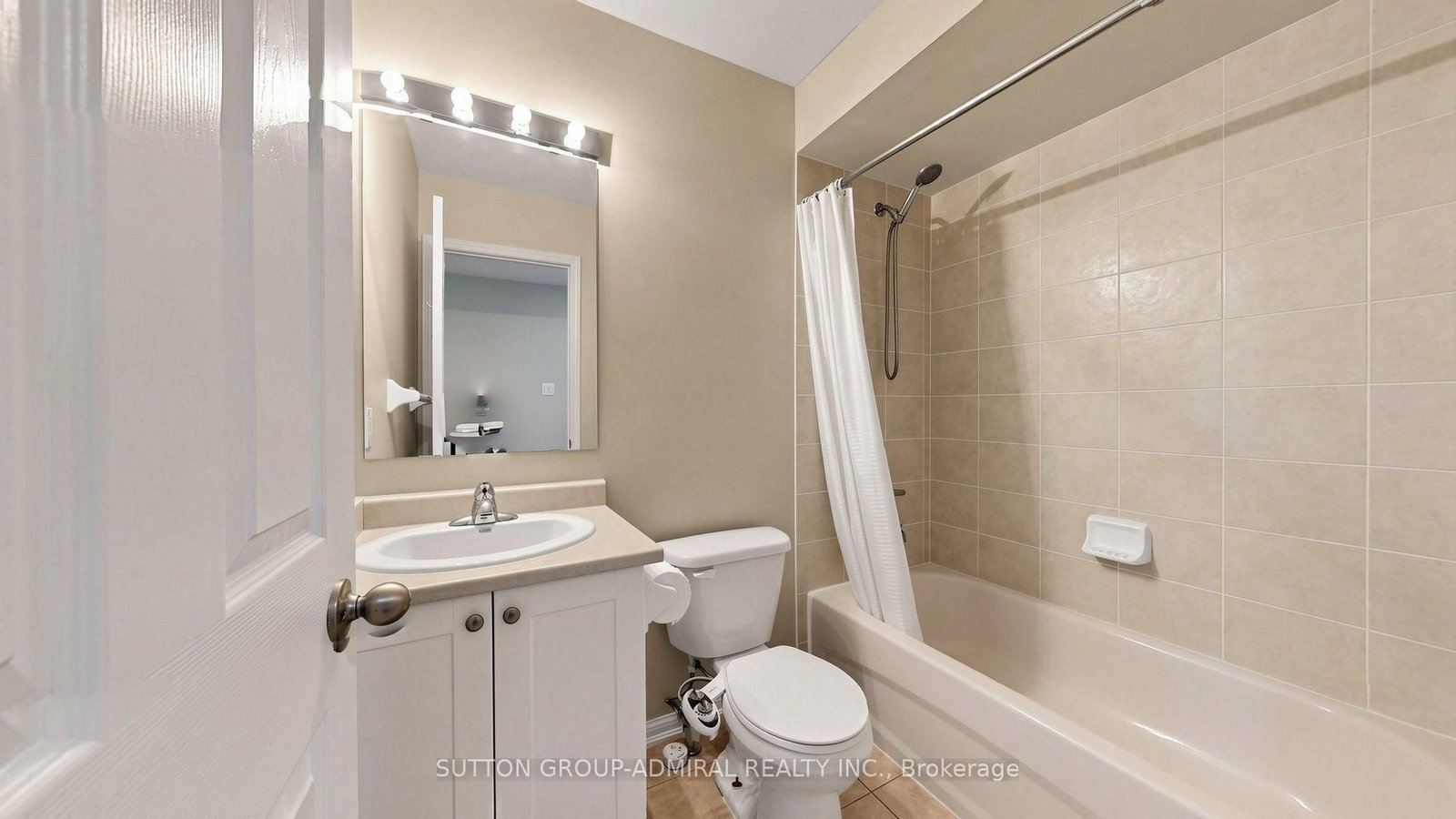 46 EDWIN PEARSON Street • Aurora, ON photo 26