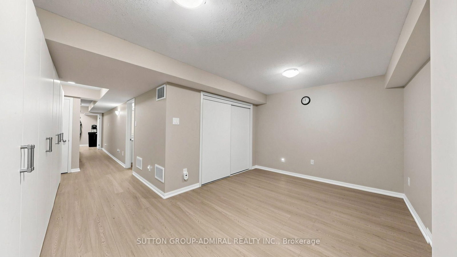 46 EDWIN PEARSON Street • Aurora, ON photo 31