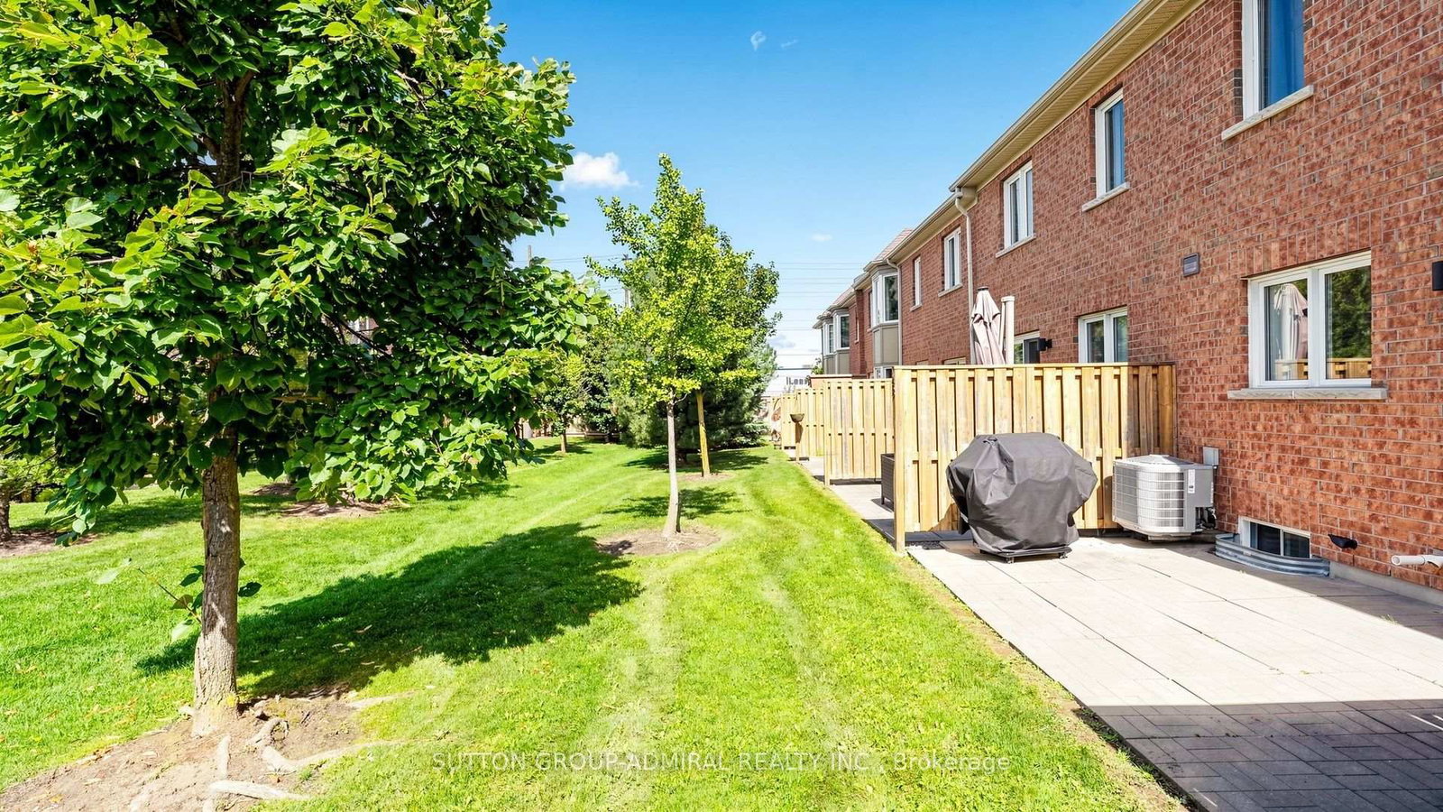 46 EDWIN PEARSON Street • Aurora, ON photo 44