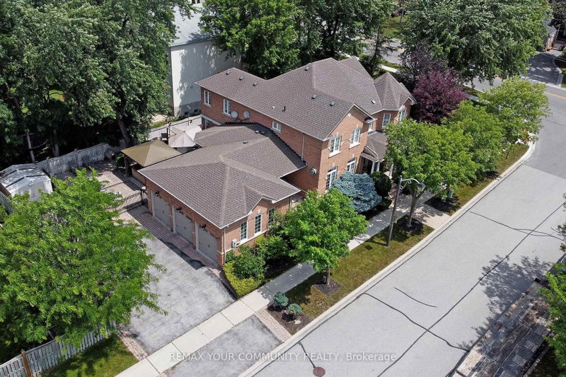 2 Winterberry Drive