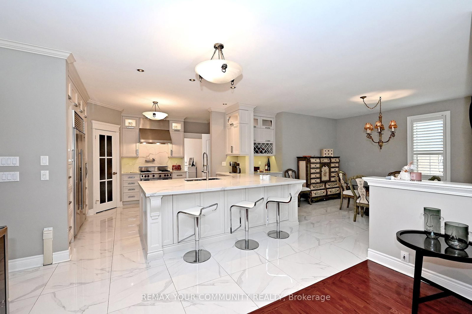 2 Winterberry Drive • Markham, ON photo 18