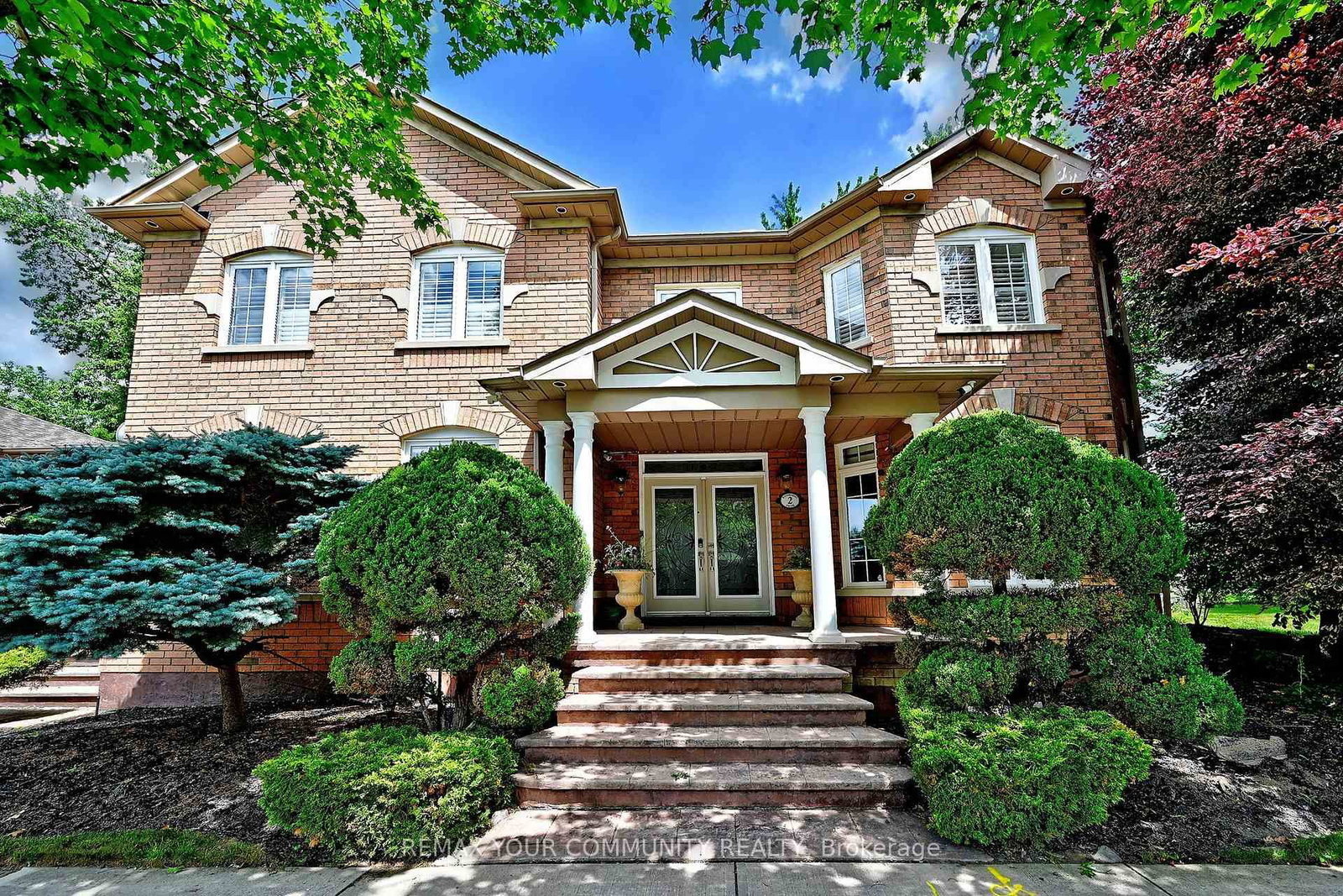 2 Winterberry Drive • Markham, ON photo 4
