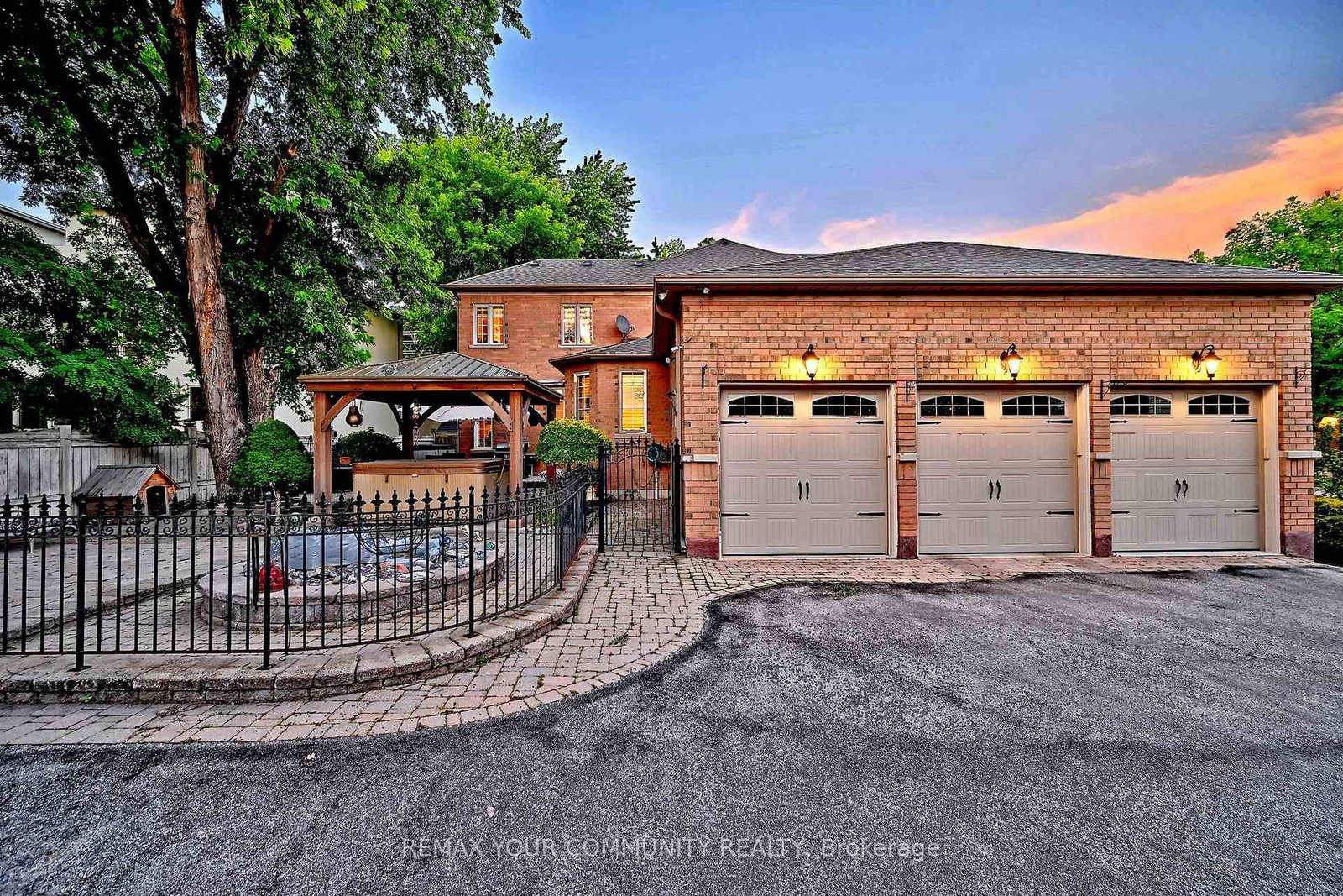 2 Winterberry Drive • Markham, ON photo 44