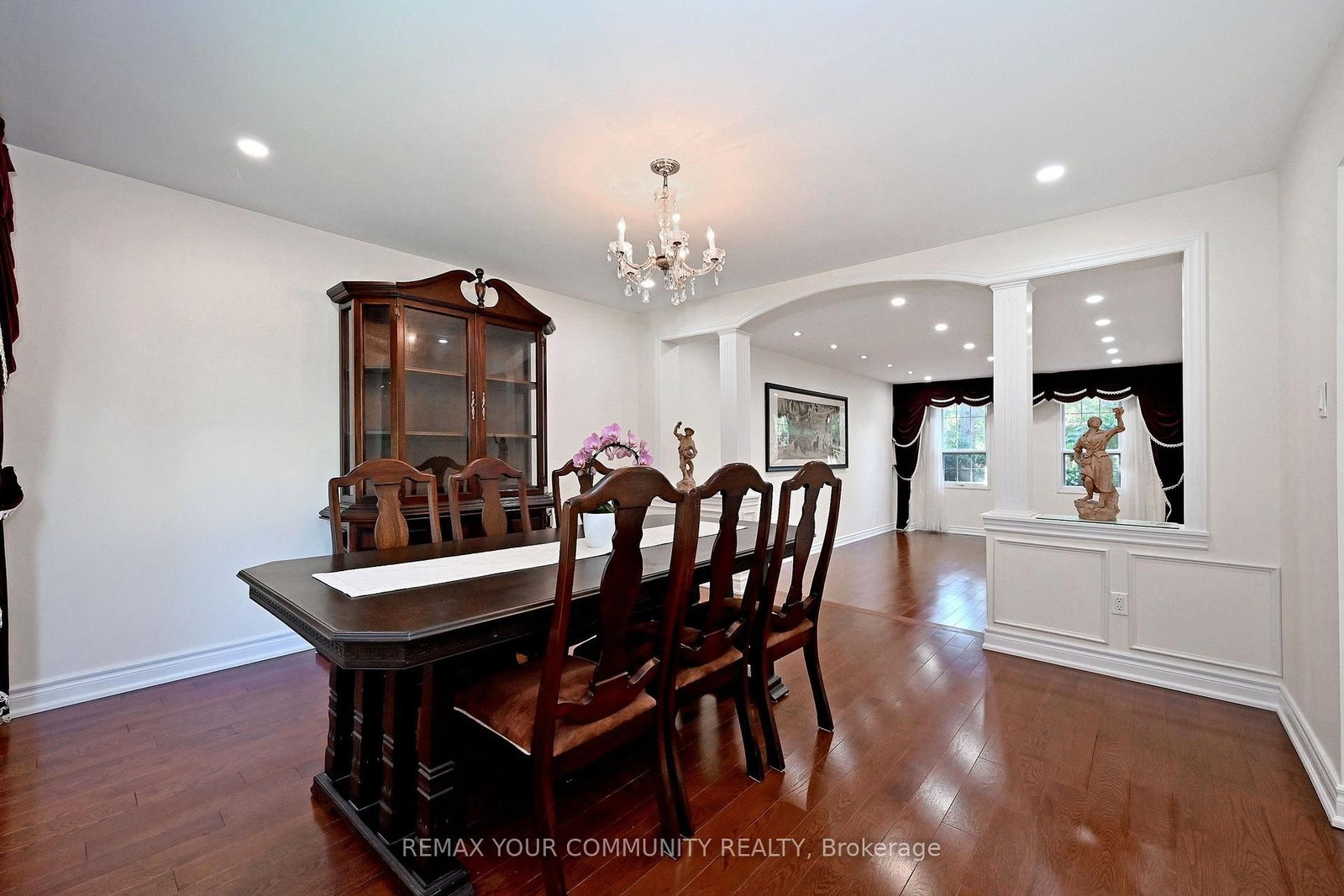 88 Cambridge Crescent • Richmond Hill, ON photo 11