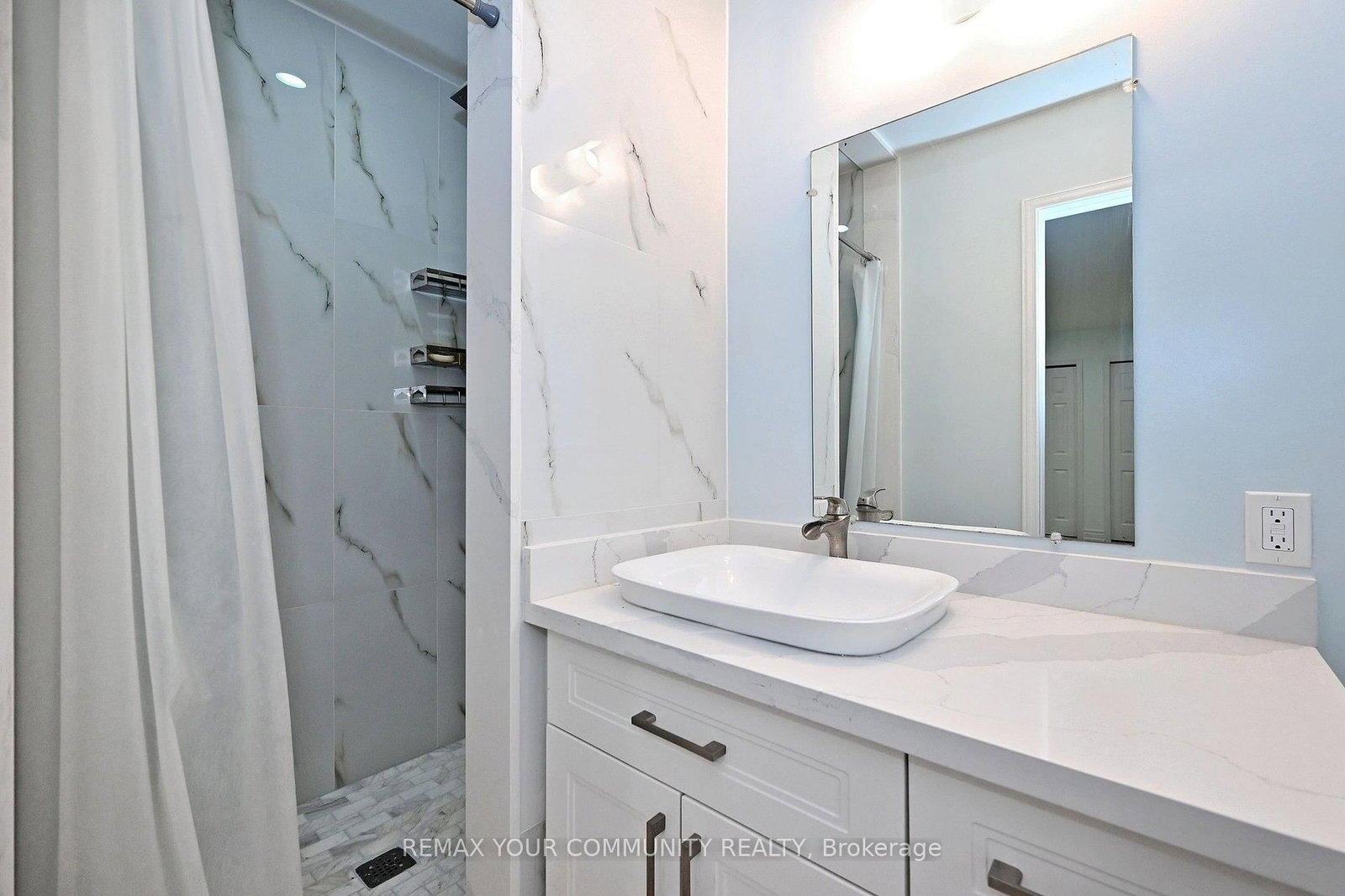 88 Cambridge Crescent • Richmond Hill, ON photo 35