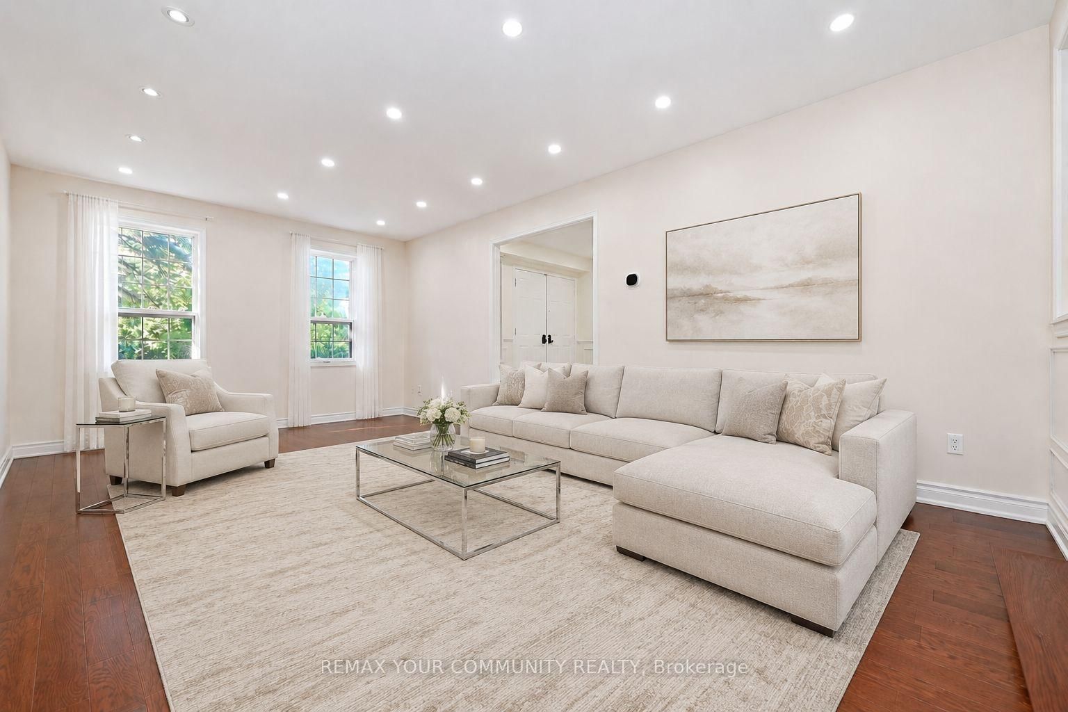 88 Cambridge Crescent • Richmond Hill, ON photo 8