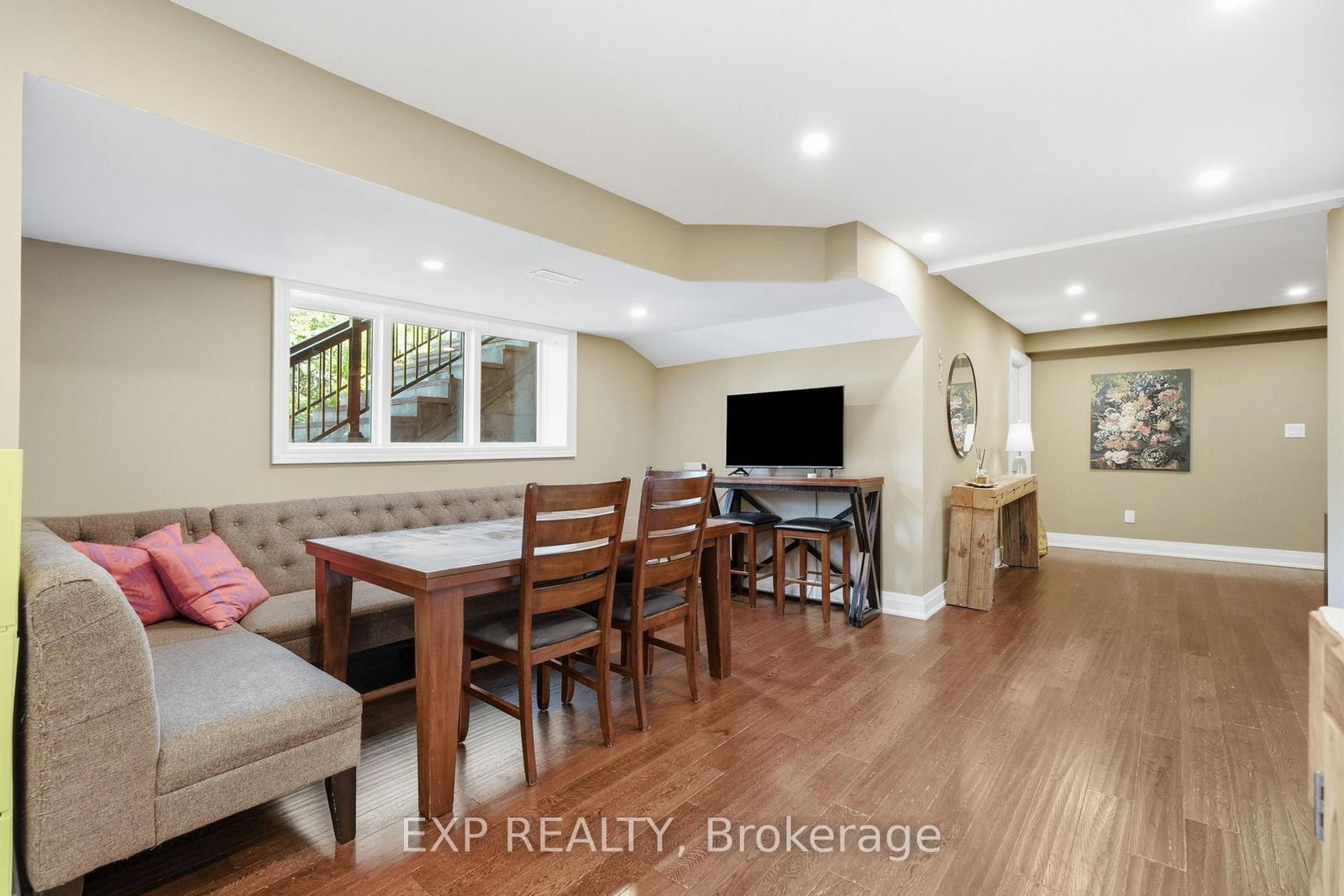 1785 Davis Drive W • King, ON photo 23