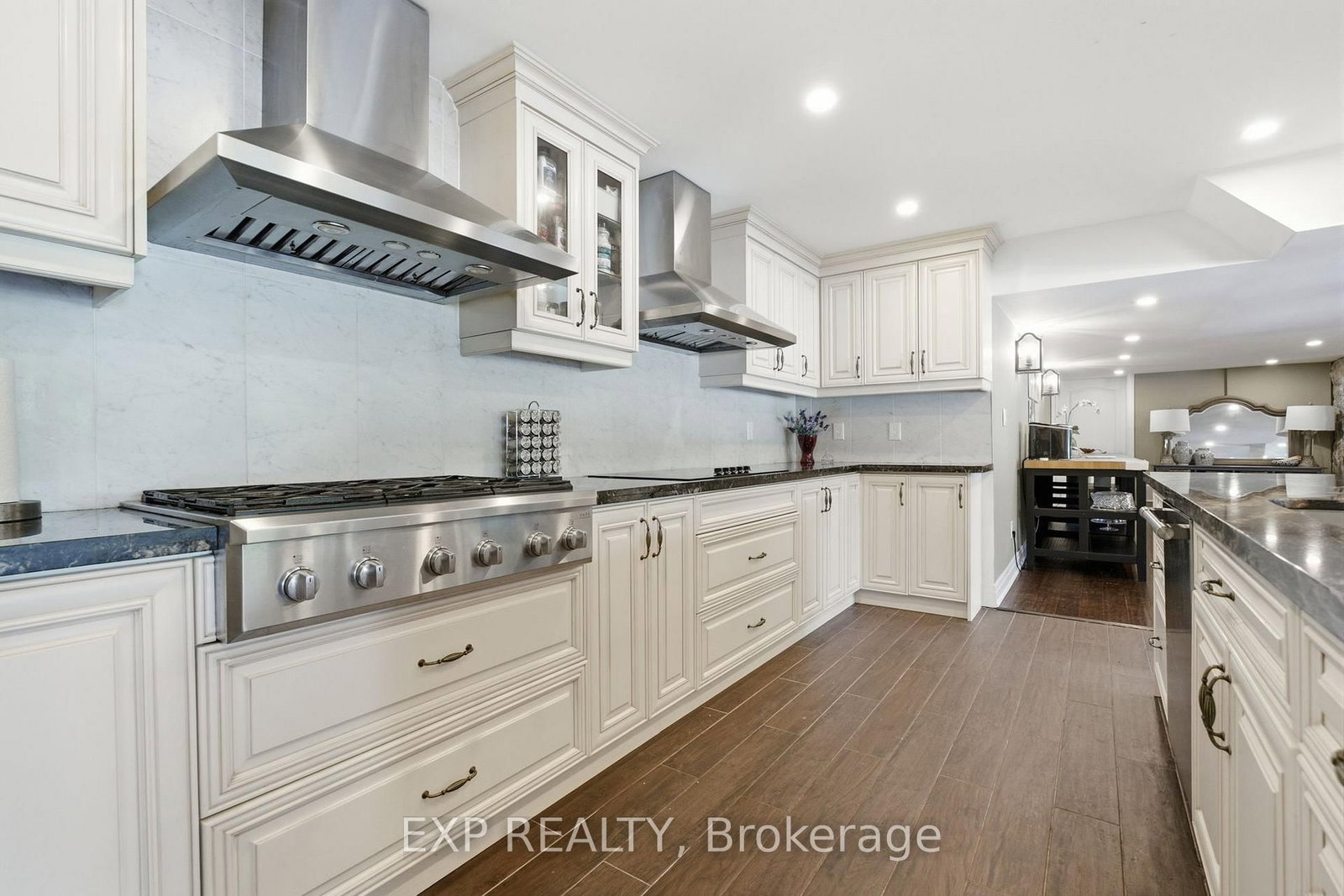 1785 Davis Drive W • King, ON photo 24