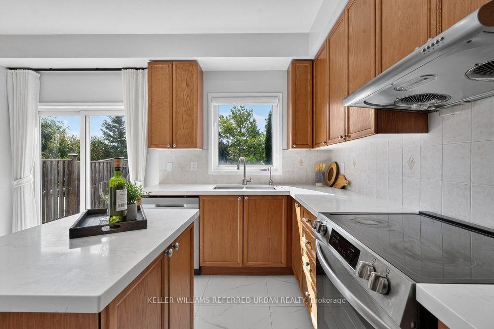 571 Reeves Way Boulevard • Whitchurch-Stouffville, ON photo 15