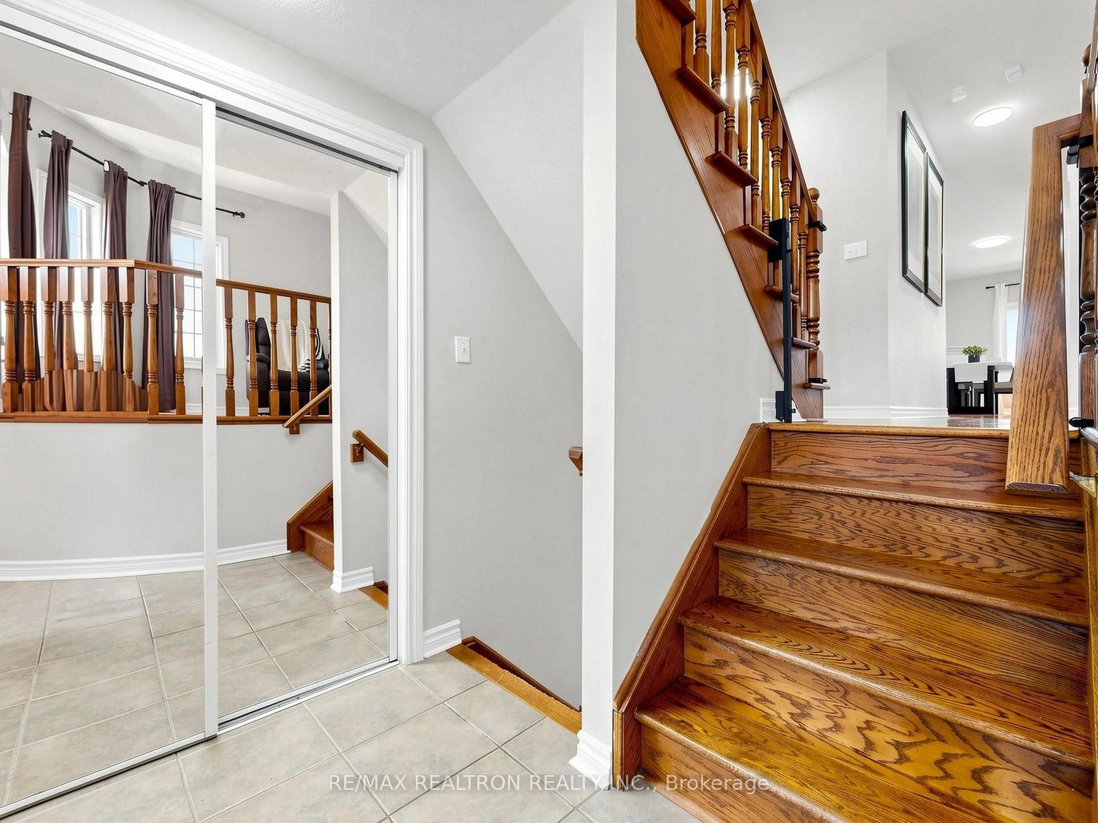 134 Humberland Drive • Richmond Hill, ON photo 4