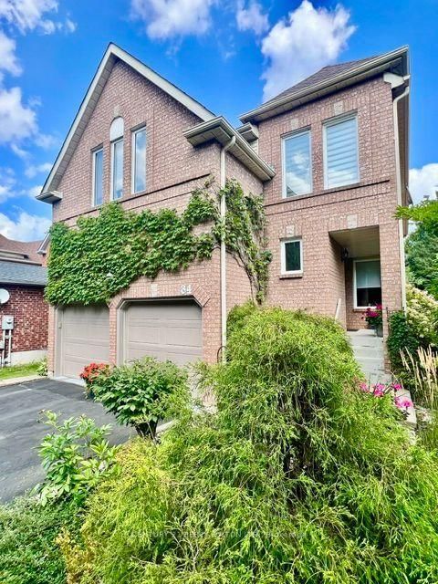 84 Loraview Lane • Aurora, ON photo 28