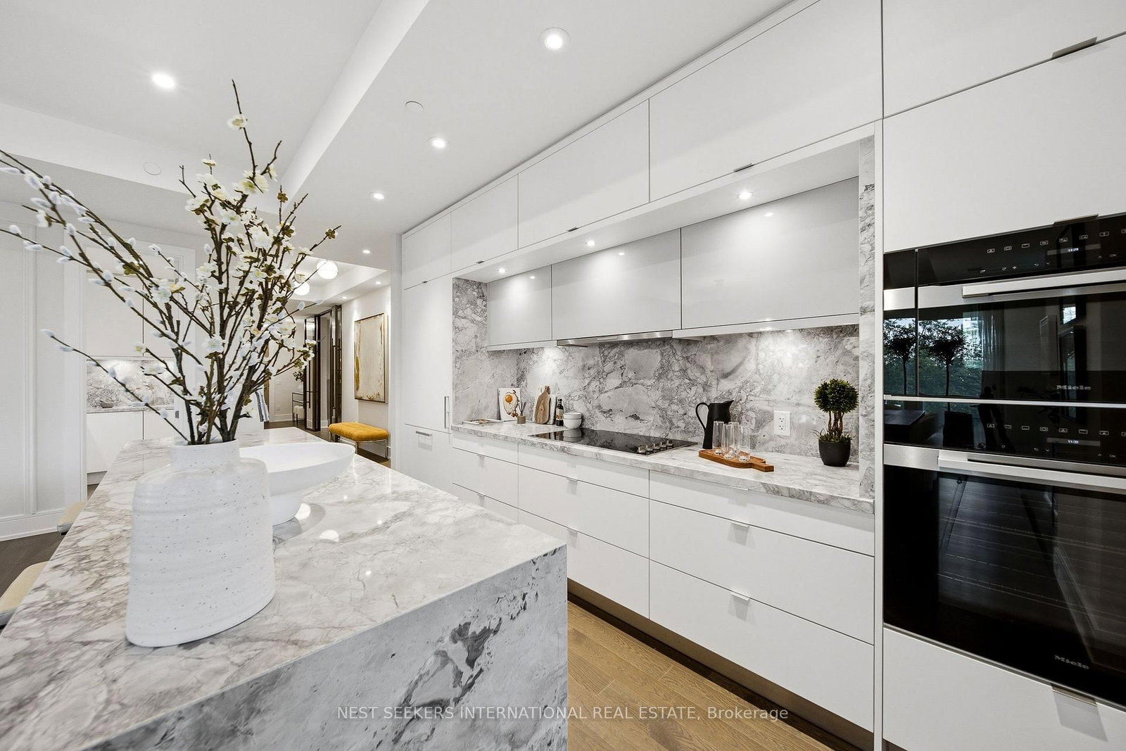 399 Royal Orchard Boulevard • #217 • Markham, ON photo 24