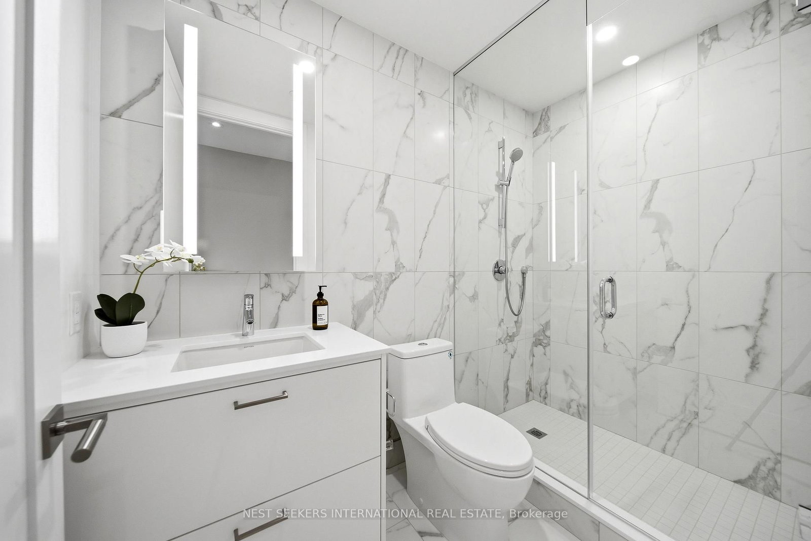 399 Royal Orchard Boulevard • #217 • Markham, ON photo 39