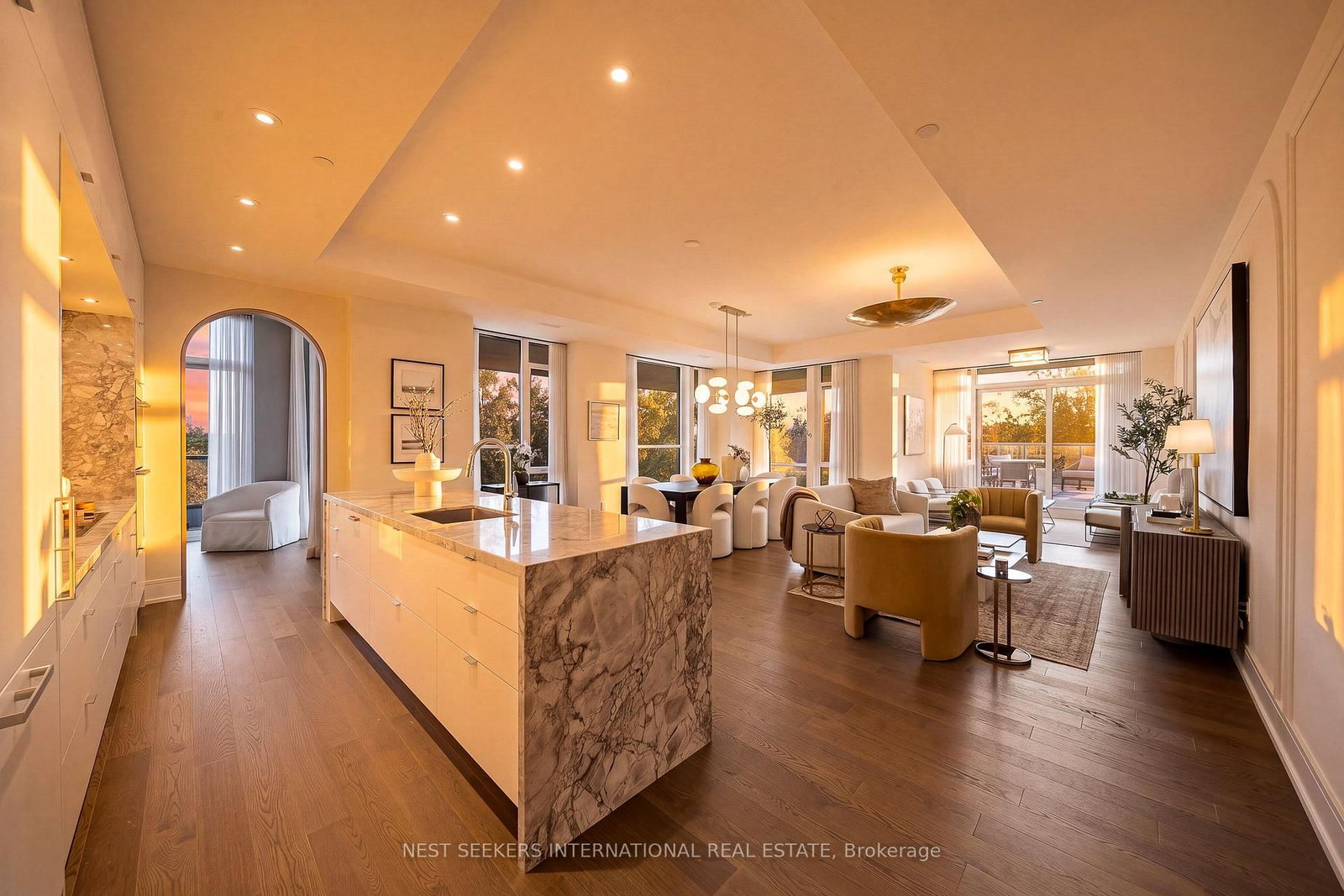 399 Royal Orchard Boulevard • #217 • Markham, ON photo 7
