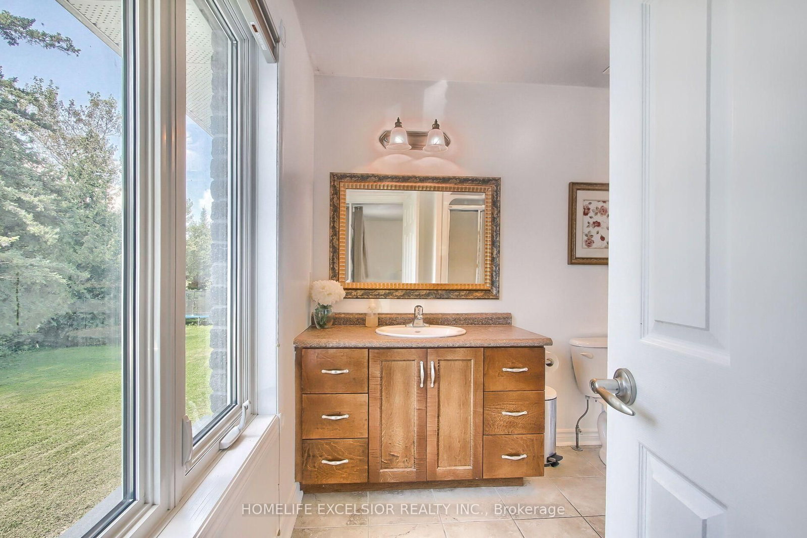 22823 Weirs Side Road • Georgina, ON photo 12