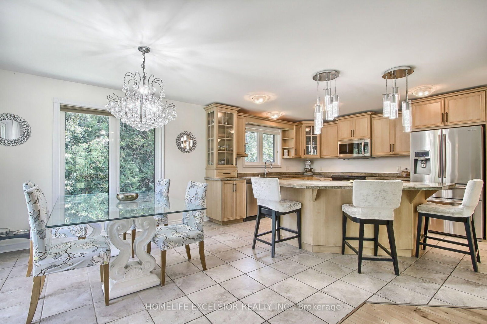 22823 Weirs Side Road • Georgina, ON photo 5
