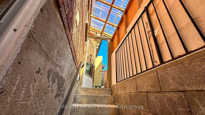 (Basement Apartment), - 7 Fairty Drive
