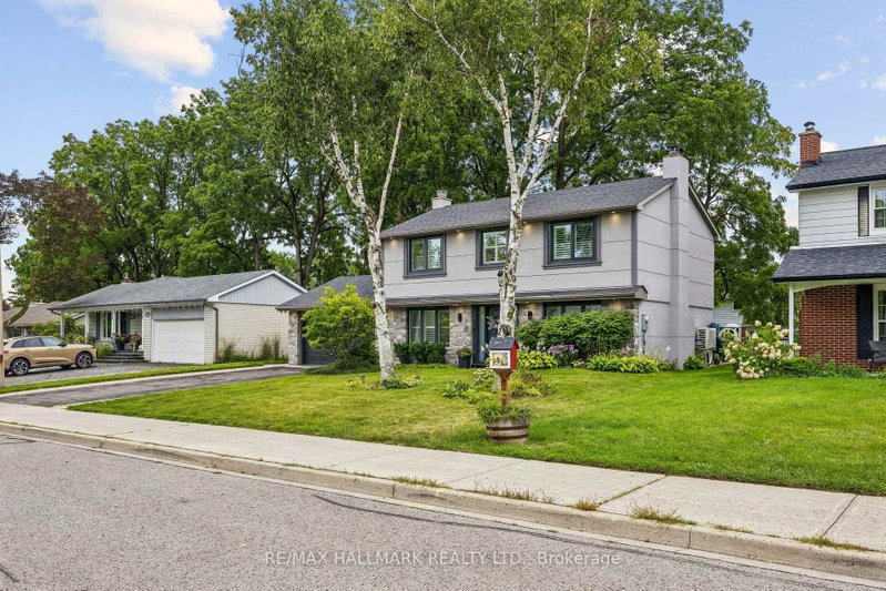 69 Nisbet Drive