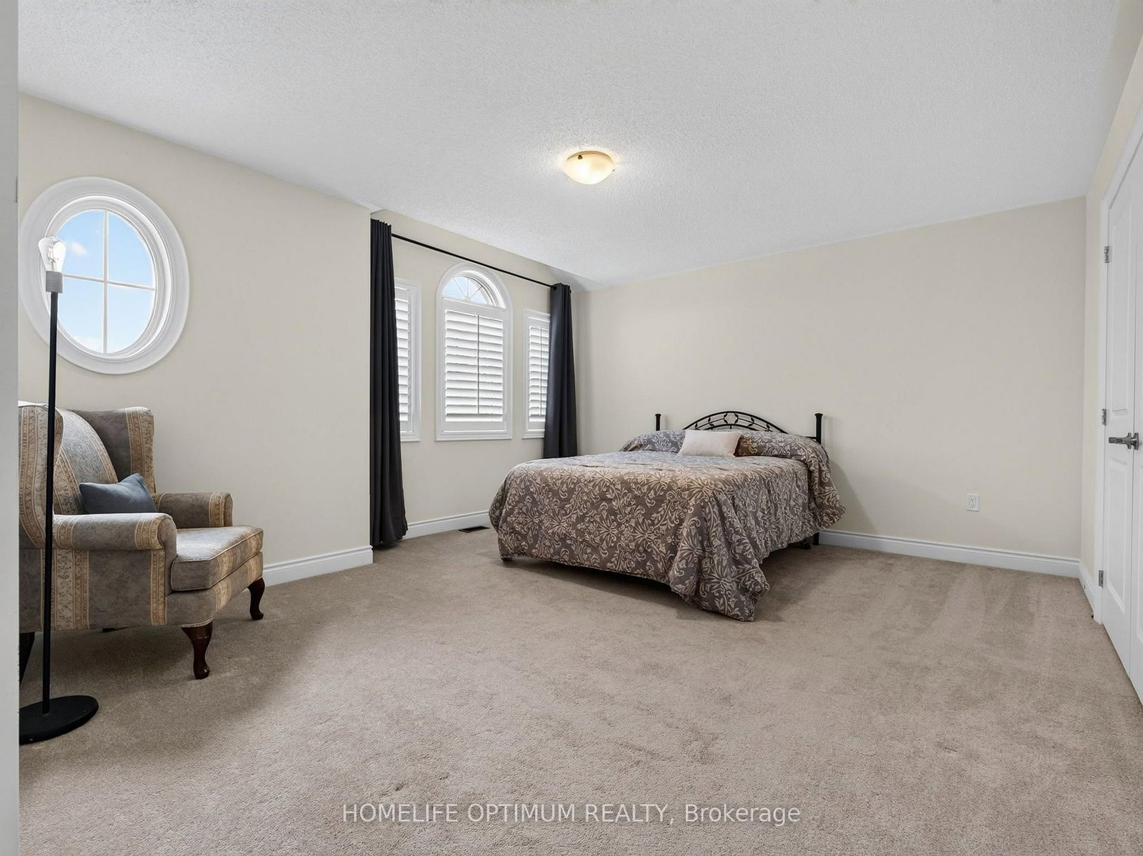 83 Strachan Trail • New Tecumseth, ON photo 23