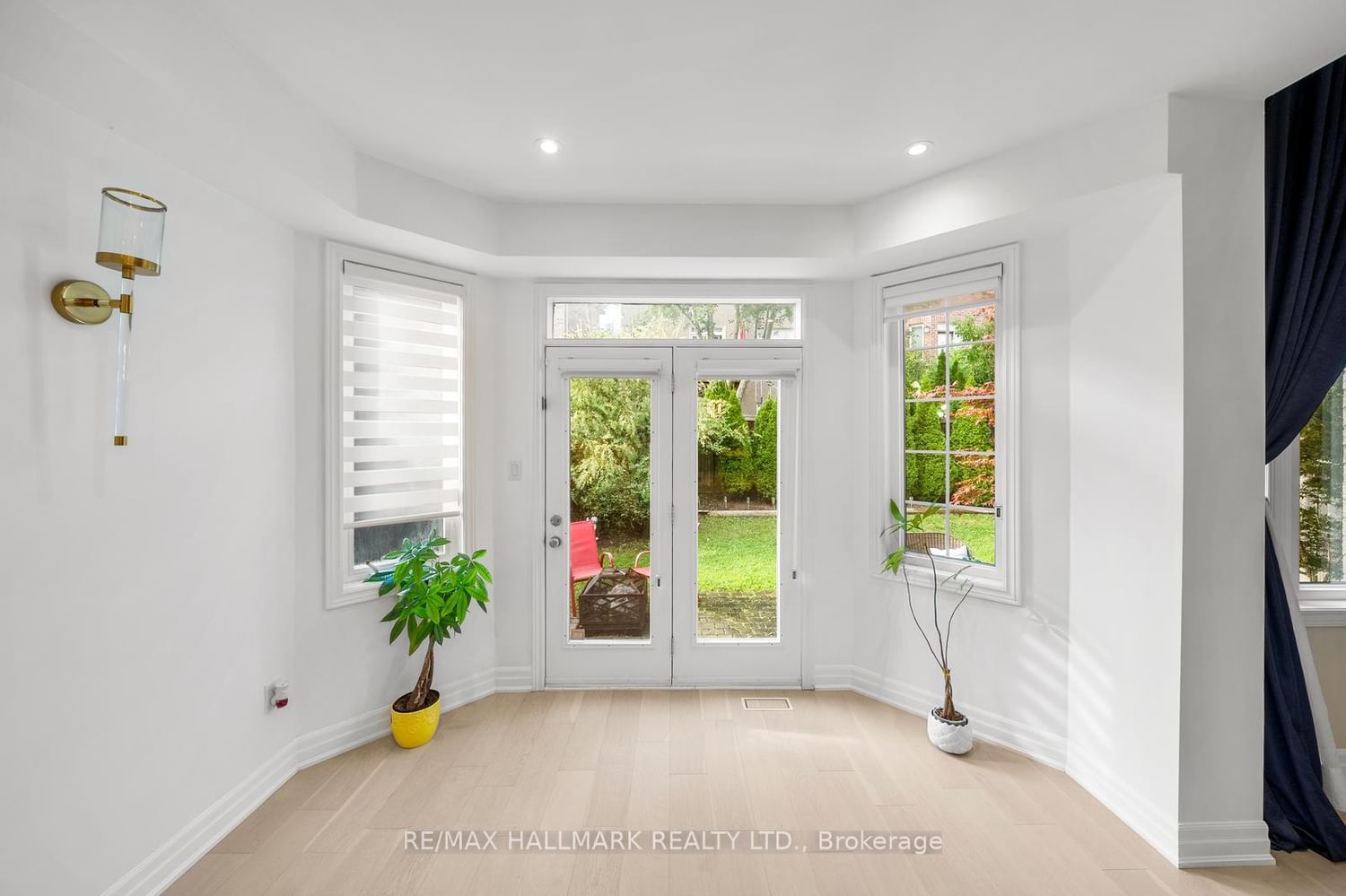 101 Ravine Edge Drive • Richmond Hill, ON photo 11
