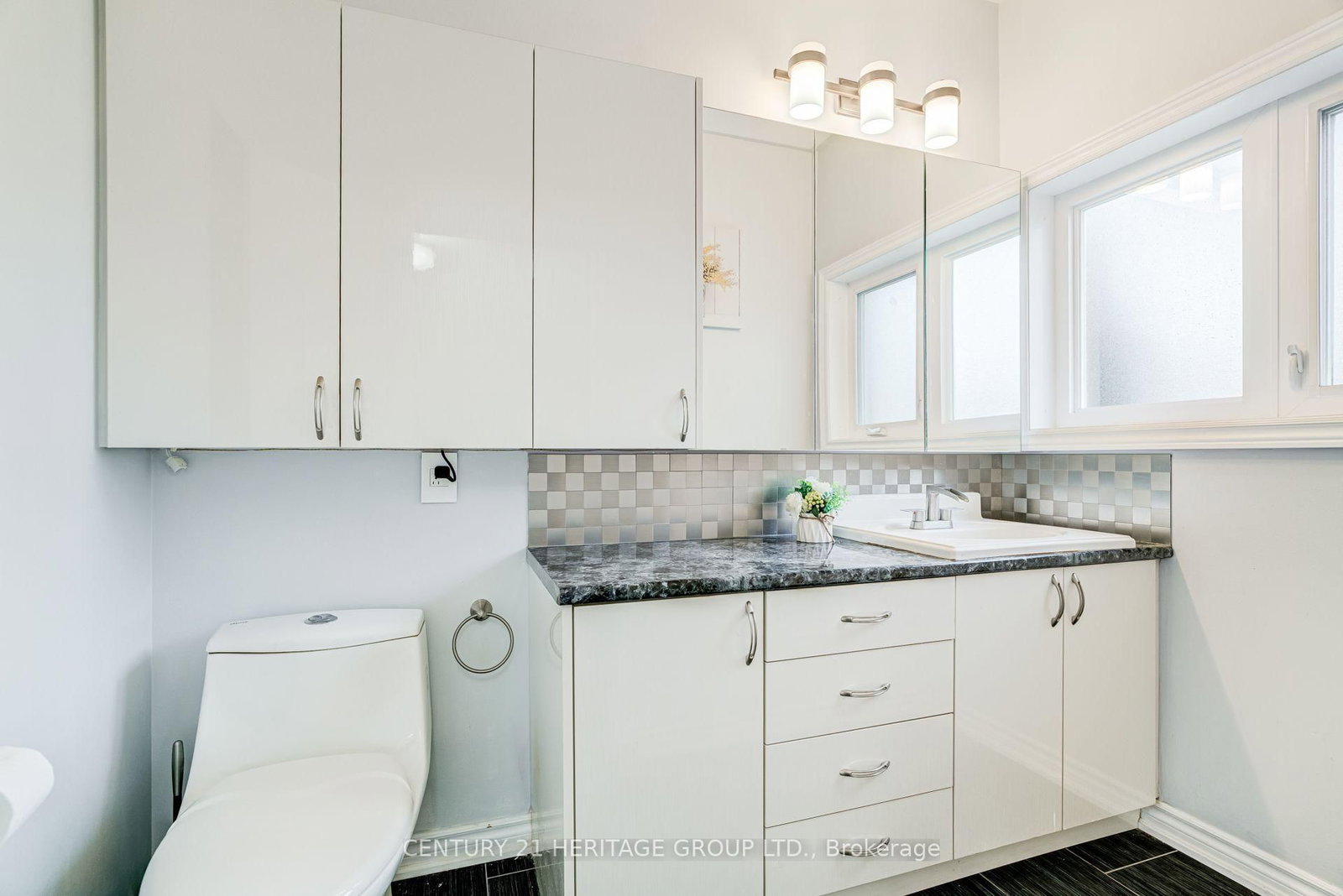 532 Melville Avenue • Vaughan, ON photo 14