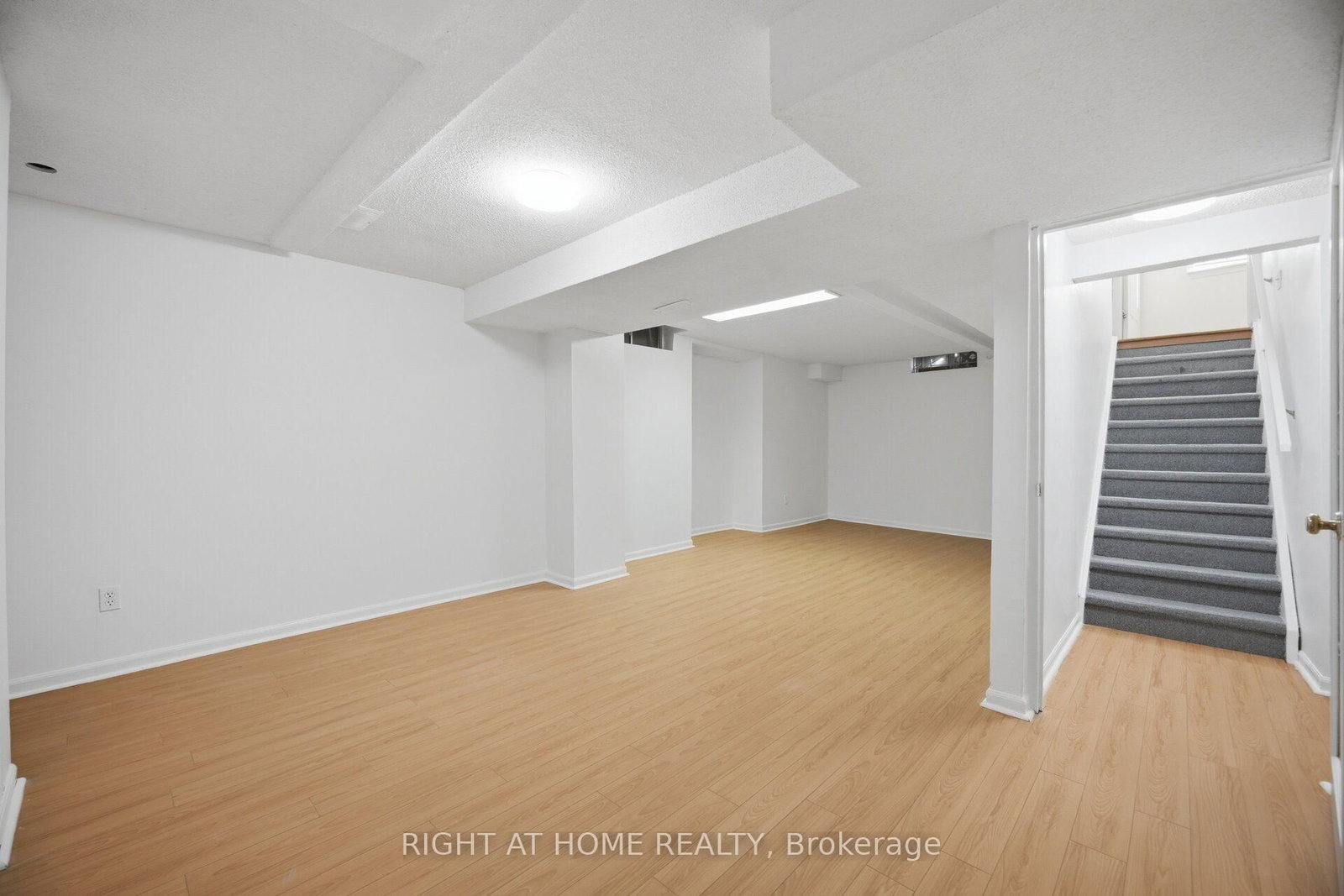 236 Austin Drive • Markham, ON photo 34