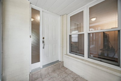 236 Austin Drive • Markham, ON photo 6